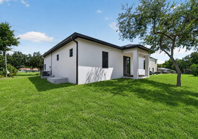 Photo 25 of Single family home for sale at 22333 Elmira Blvd, Port Charlotte, FL 33952 | MLS# O6416052 | Listing updated on 2026-09-04