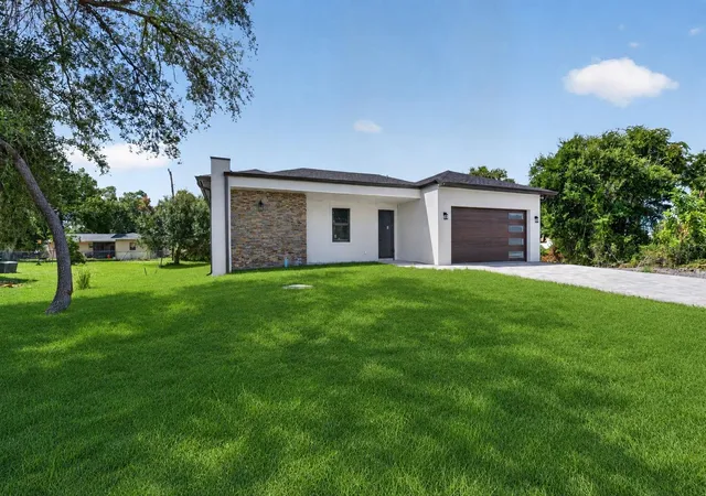 Photo 3 of Single family home for sale at 22333 Elmira Blvd, Port Charlotte, FL 33952 | MLS# O6416052 | Listing updated on 2026-09-04