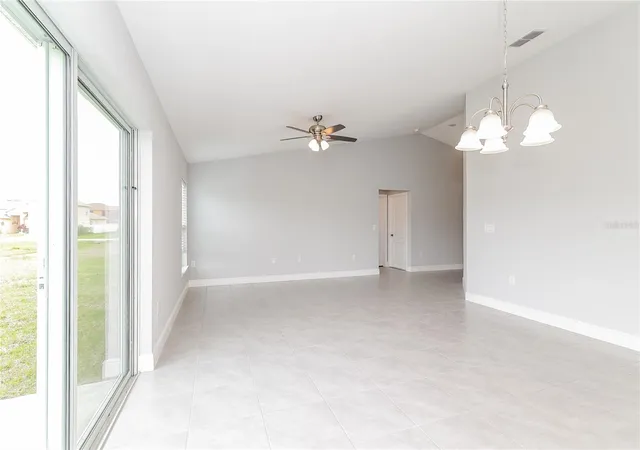 Photo 2 of Single family home for sale at 280 Beckenham Dr, Kissimmee, FL 34758 | MLS# C7527217 | Listing updated on 2026-10-22