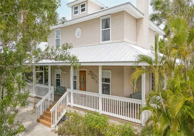 Photo 2 of Single family home for sale at 740 W Virginia Ave, Punta Gorda, FL 33950 | MLS# C7527219 | Listing updated on 2026-06-27