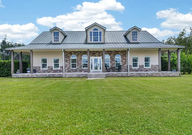 Photo 2 of Single family home for sale at 103 Sweetwater Trl, Bunnell, FL 32110 | MLS# FC319217 | Listing updated on 2026-08-26
