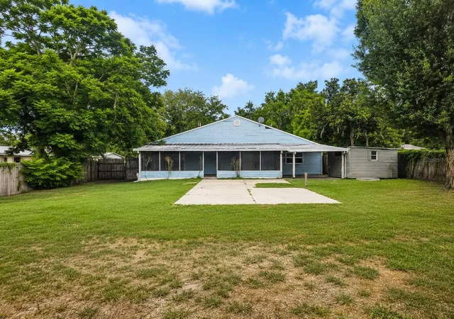 Homes for sale in Fort Meade, FL | 521 Green Cir, Fort Meade, FL 33841 | MLS# TB8518272