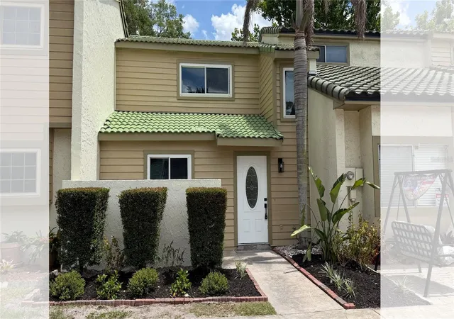 Photo 1 of Townhouse for sale at 434 Sand Lime Rd, Winter Garden, FL 34787 | MLS# O6416074 | Listing updated on 2026-08-28