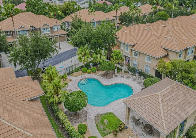4th image of 3331 Covered Bridge Dr E, Dunedin, FL 34698 | MLS# TB8518289