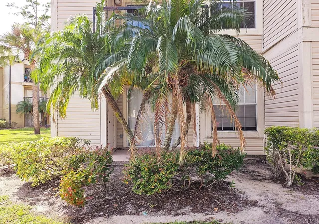 Photo 2 of Condo for sale at 1916 Lake Atriums Cir #25, Orlando, FL 32839 | MLS# O6416084 | Listing updated on 2026-08-31