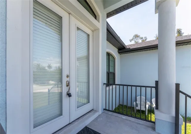 Photo 3 of Single family home for sale at 3900 Palm Dr, Punta Gorda, FL 33950 | MLS# C7527226 | Listing updated on 2026-07-08