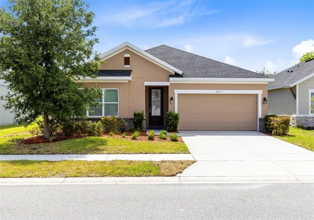 Homes for sale in Clermont, FL | 2937 Deerberry Ln, Clermont, FL 34714 | MLS# S5151758