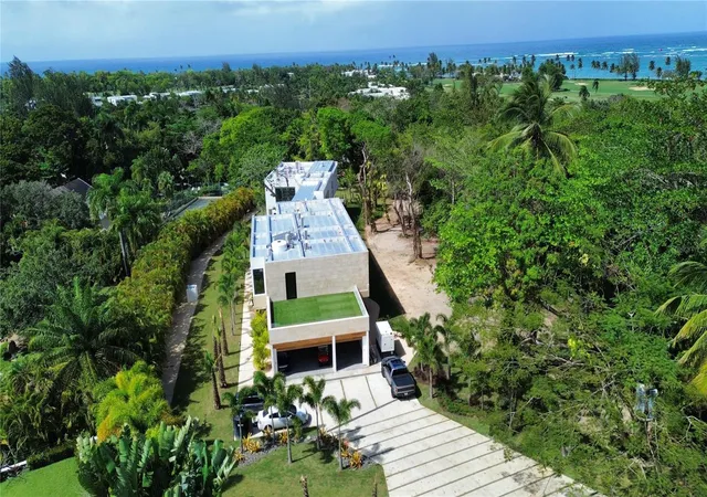 Photo 1 of Mansion for sale at 904 Villa Dorado Ests, Dorado, PR 00646 | MLS# PR9122038 | Listing updated on 2026-09-14