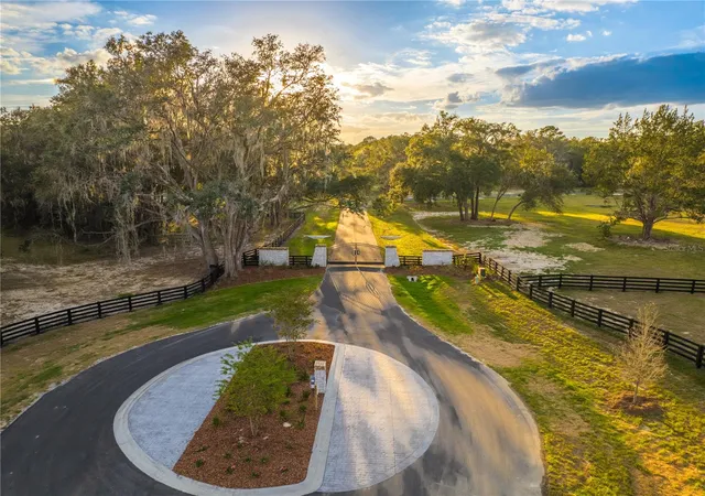Photo 4 of Land for sale at 17197 SW 11 Court, Newberry, FL 32669 | MLS# R4911430 | Listing updated on 2026-07-14
