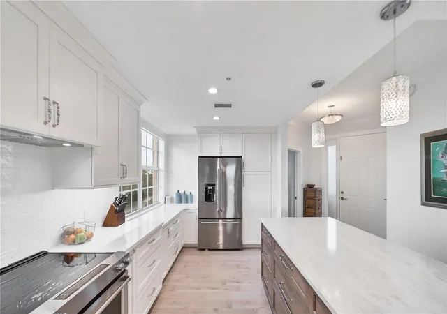 3rd image of 13113 Gasparilla Rd #405, Placida, FL 33946 | MLS# D6147774