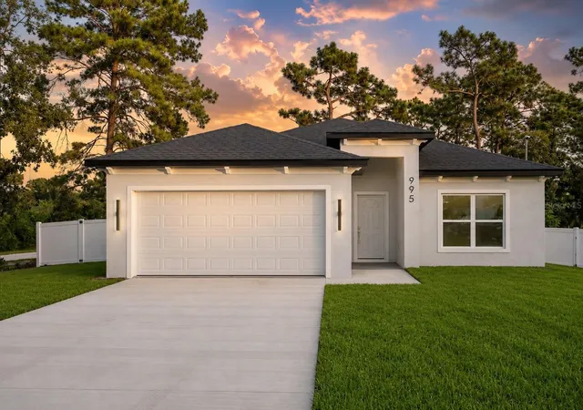 Photo 1 of Single family home for sale at 995 9th Avenue, Deland, FL 32724 | MLS# O6416123 | Listing updated on 2026-09-21