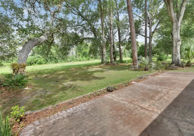 Photo 2 of Condo for sale at 720 S Hill Ave #8B, Deland, FL 32724 | MLS# V4949623 | Listing updated on 2026-09-05