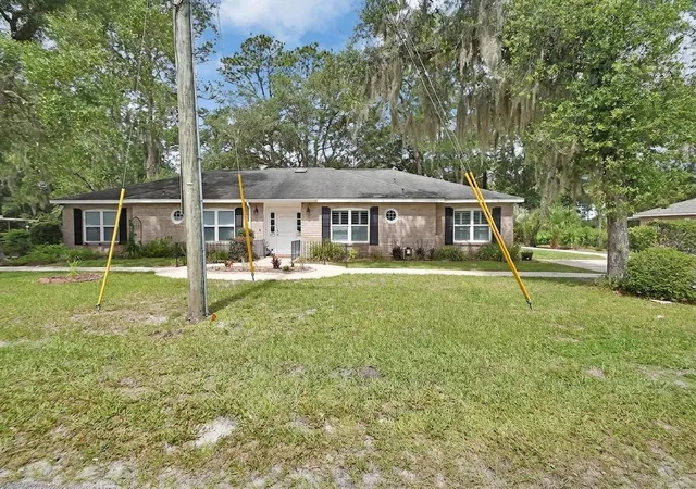 27th image of 720 S Hill Ave #8B, Deland, FL 32724 | MLS# V4949623