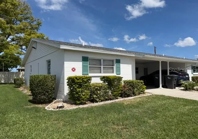 3rd image of 5973 Hibiscus Dr, Bradenton, FL 34207 | MLS# A4696820