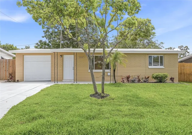 Homes for sale in Holiday, FL | 2048 Hess Dr, Holiday, FL 34691 | MLS# TB8518342