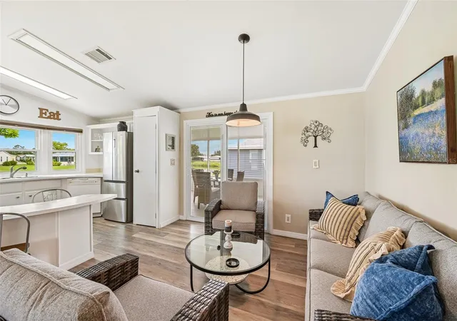 3rd image of 830 Seabrooke Dr, Englewood, FL 34223 | MLS# TB8518356