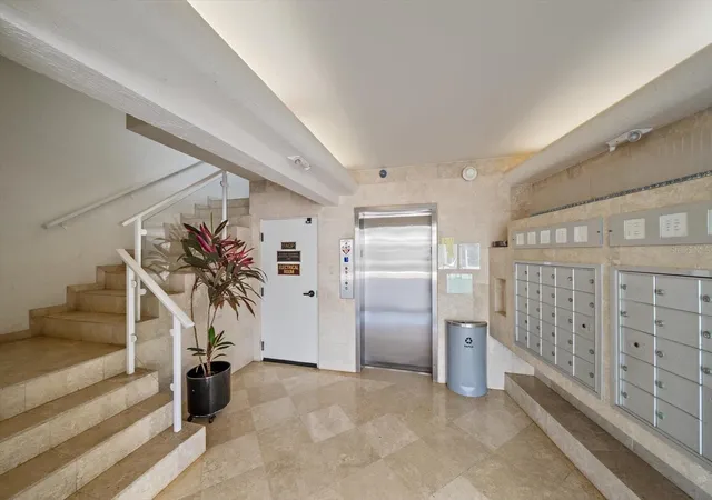 5th image of 100 Sands Point Rd #303, Longboat Key, FL 34228 | MLS# A4696825