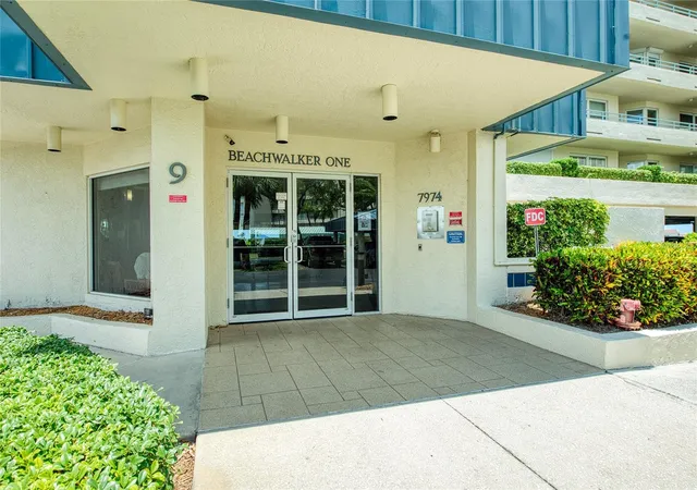 Homes for sale in South Pasadena, FL | 7974 Sailboat Key Blvd S #301, South Pasadena, FL 33707 | MLS# TB8518361