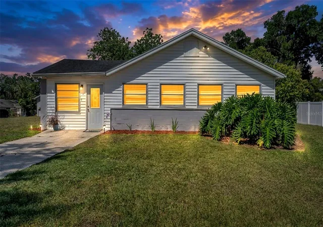 Photo 2 of Single family home for sale at 5353 7th Street SE, Lakeland, FL 33812 | MLS# L4962684 | Listing updated on 2026-10-29