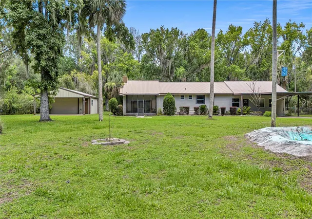 2nd image of 22308 Blue Creek Lodge Rd, Astor, FL 32102 | MLS# R4911432