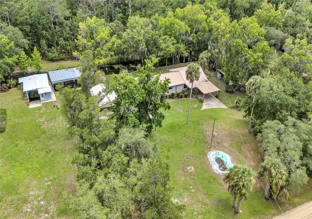 37th image of 22308 Blue Creek Lodge Rd, Astor, FL 32102 | MLS# R4911432