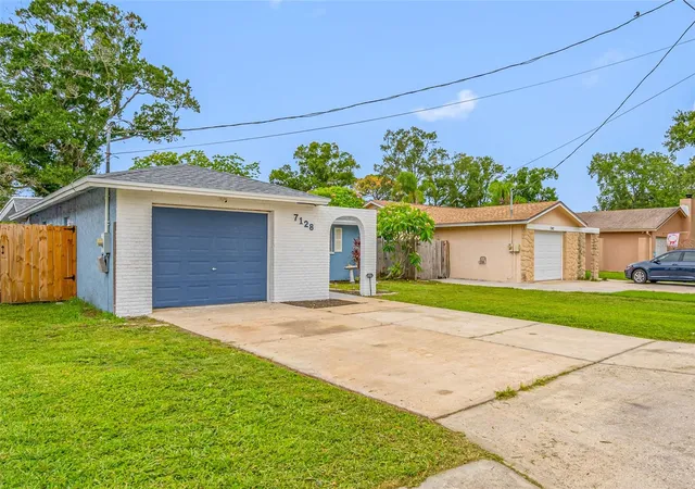 Homes for sale in Pinellas Park, FL | 7128 64th Wy N, Pinellas Park, FL 33781 | MLS# TB8518382
