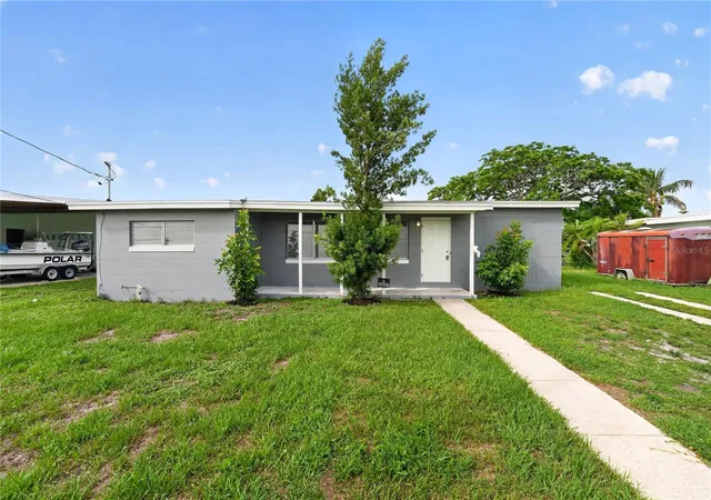 Homes for sale in Port Charlotte, FL | 691 Sharon Cir, Port Charlotte, FL 33952 | MLS# A4696840