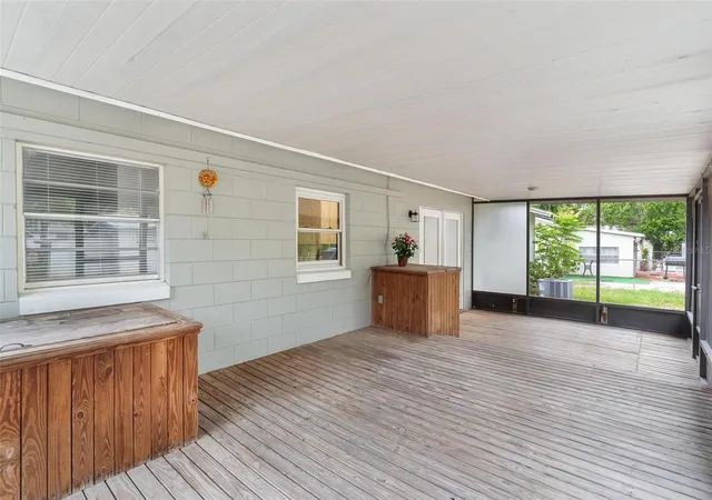 Photo 3 of Single family home for sale at 35904 Dawn Dr, Leesburg, FL 34788 | MLS# G5113640 | Listing updated on 2026-08-21