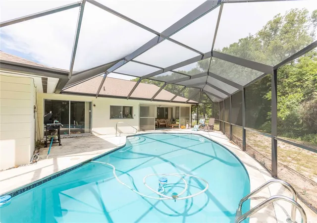 4th image of 12101 Longstrap Ln, Hudson, FL 34667 | MLS# W7886666