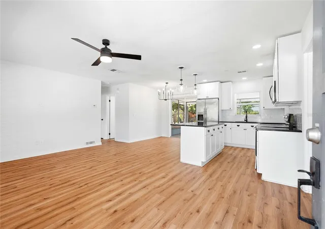 Photo 3 of Single family home for sale at 5586 30th Avenue N, Saint Petersburg, FL 33710 | MLS# TB8518396 | Listing updated on 2026-09-25