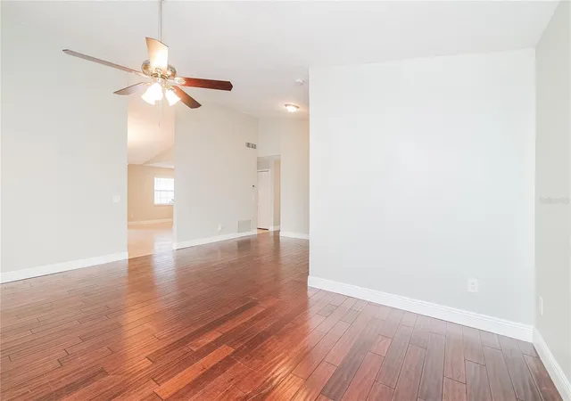 3rd image of 1535 Lawndale Cir, Winter Park, FL 32792 | MLS# C7527235