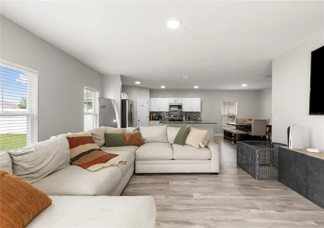 Photo 4 of Single family home for sale at 13109 Fruitville Way, Riverview, FL 33579 | MLS# O6416164 | Listing updated on 2026-09-01
