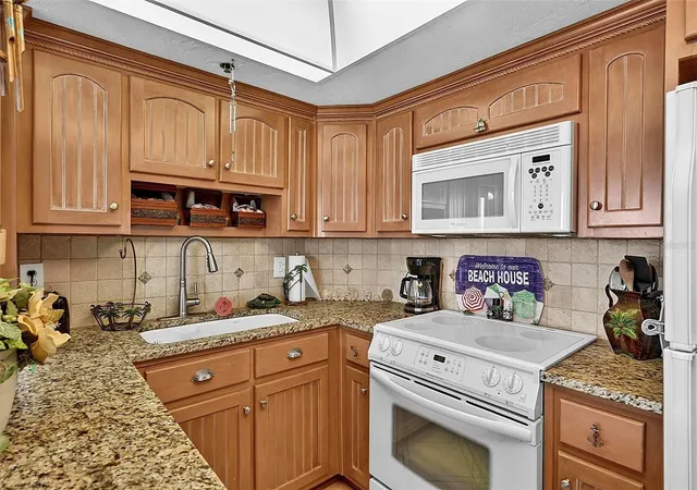 Photo 2 of Condo for sale at 3013 S Atlantic Ave #2060, Daytona Beach, FL 32118 | MLS# FC319226 | Listing updated on 2026-09-14
