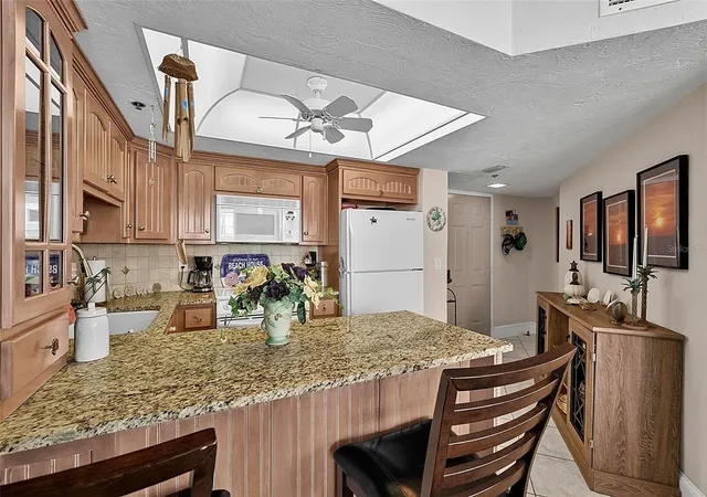Photo 4 of Condo for sale at 3013 S Atlantic Ave #2060, Daytona Beach, FL 32118 | MLS# FC319226 | Listing updated on 2026-09-14