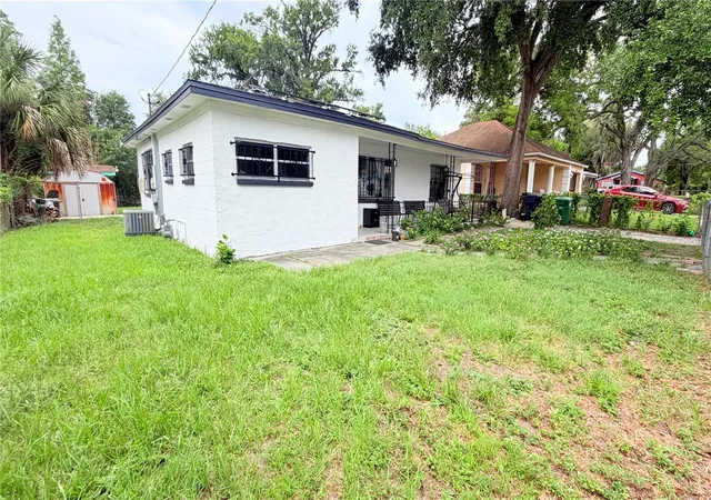 Photo 2 of Single family home for sale at 1709 E N Bay St, Tampa, FL 33610 | MLS# TB8518405 | Listing updated on 2026-08-11
