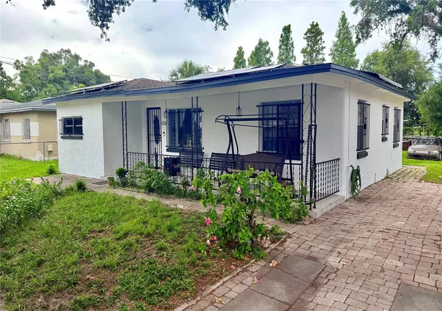 Photo 3 of Single family home for sale at 1709 E N Bay St, Tampa, FL 33610 | MLS# TB8518405 | Listing updated on 2026-08-11