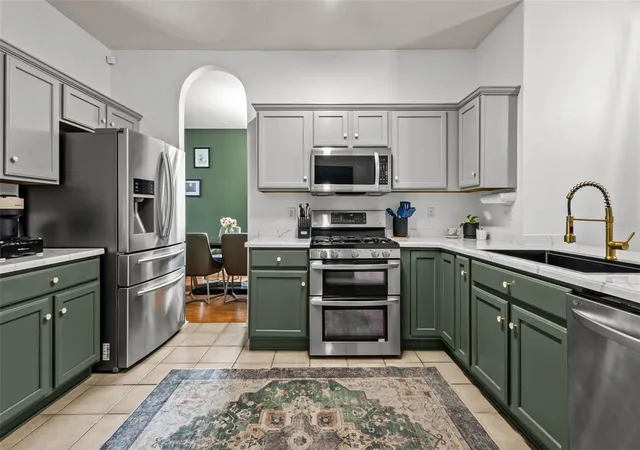 4th image of 22633 Marsh Wren Dr, Land O Lakes, FL 34639 | MLS# TB8518411