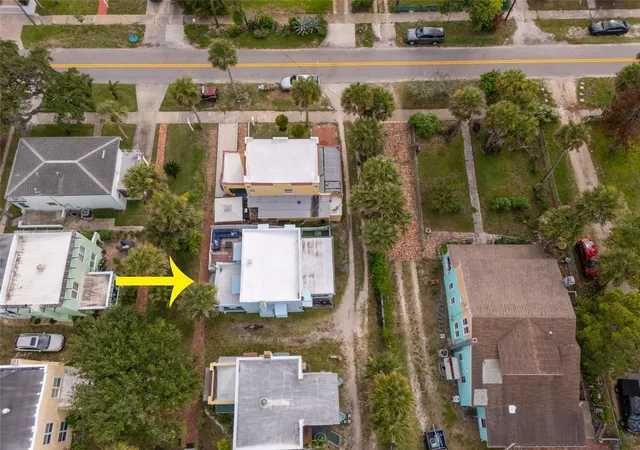 Photo 4 of Single family home for sale at 4 Clarendon Ct, Daytona Beach, FL 32118 | MLS# V4949626 | Listing updated on 2026-06-12