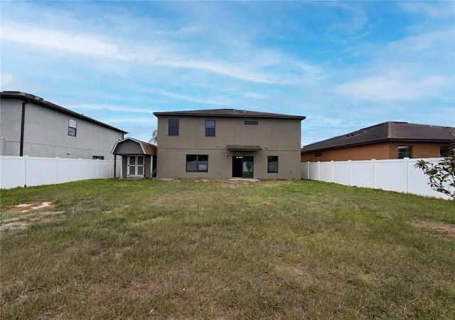 5th image of 14207 Alistar Manor Dr, Wimauma, FL 33598 | MLS# O6416177