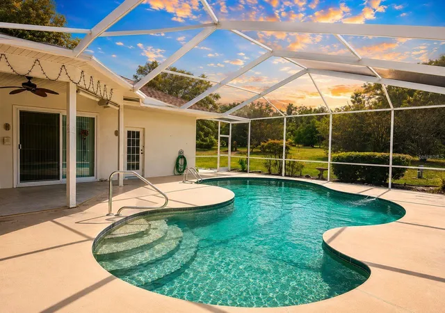 Homes for sale in Lecanto, FL | 48 N Crystal Meadow Path, Lecanto, FL 34461 | MLS# TB8518433