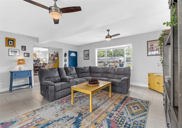 2nd image of 855 Pearl Dr, Mount Dora, FL 32757 | MLS# O6416195