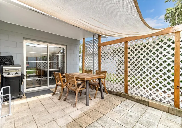 5th image of 855 Pearl Dr, Mount Dora, FL 32757 | MLS# O6416195