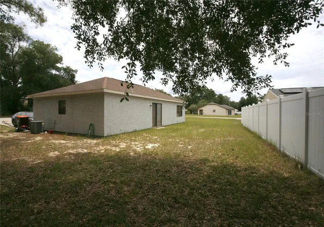 4th image of 314 Oak Track Pass, Ocala, FL 34472 | MLS# OM726503