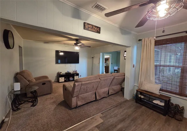 2nd image of 124 E F St, Frostproof, FL 33843 | MLS# P4939028