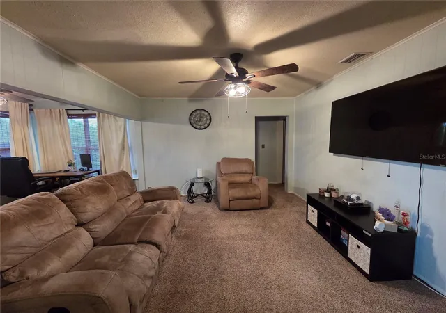 3rd image of 124 E F St, Frostproof, FL 33843 | MLS# P4939028
