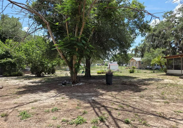 37th image of 124 E F St, Frostproof, FL 33843 | MLS# P4939028