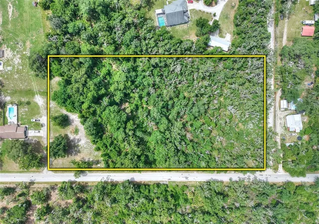 1st image of 600 Thompson Rd, Lithia, FL 33547 | MLS# TB8518473