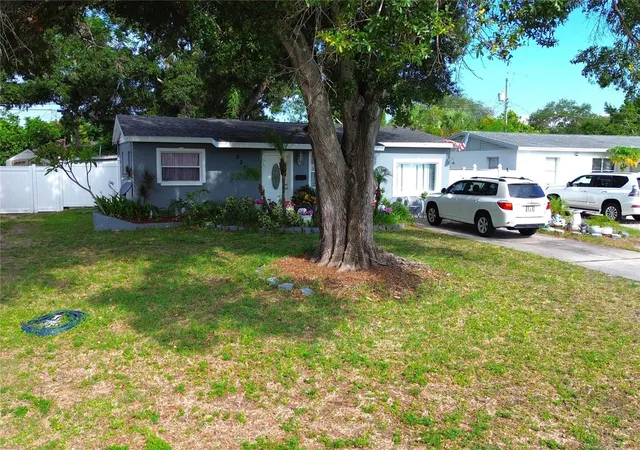 Homes for sale in Pinellas Park, FL | 8370 52nd Wy N, Pinellas Park, FL 33781 | MLS# W7886669