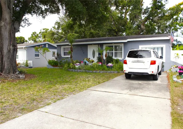 Homes for sale in Pinellas Park, FL | 8370 52nd Wy N, Pinellas Park, FL 33781 | MLS# W7886669