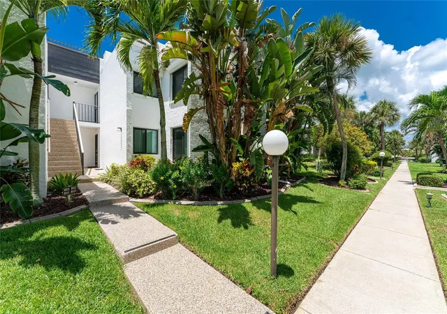 2nd image of 2950 N Beach Rd #B522, Englewood, FL 34223 | MLS# D6147778